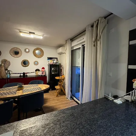 Villa Belle Maison Cosy Avec Jardin Proche Frontiere