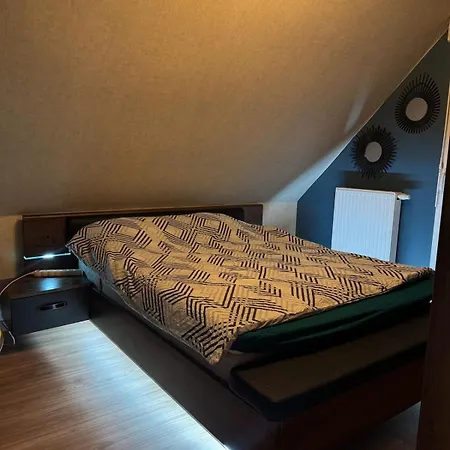 Belle Maison Cosy Avec Jardin Proche Frontiere Villa *