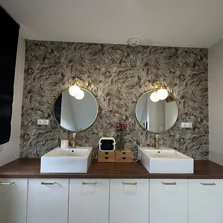 Belle Maison Cosy Avec Jardin Proche Frontiere *