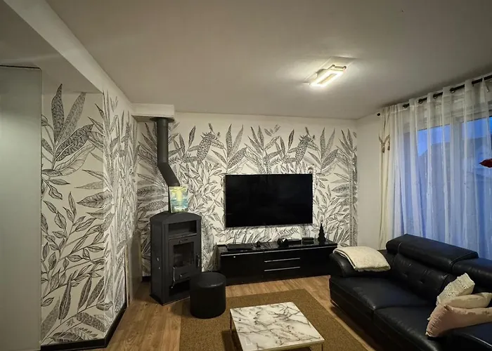 Belle Maison Cosy Avec Jardin Proche Frontiere