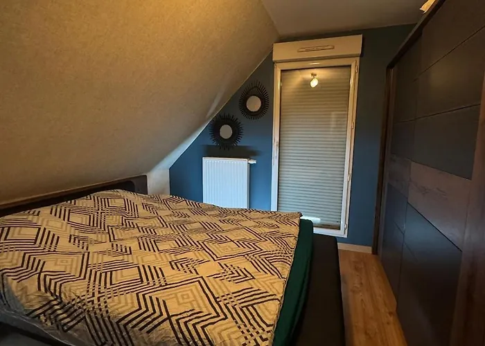 Belle Maison Cosy Avec Jardin Proche Frontiere Villa *