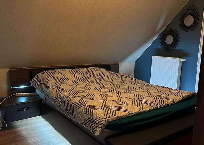 Belle Maison Cosy Avec Jardin Proche Frontiere Villa *